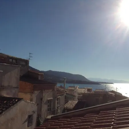 Casa Lidia Apartment *